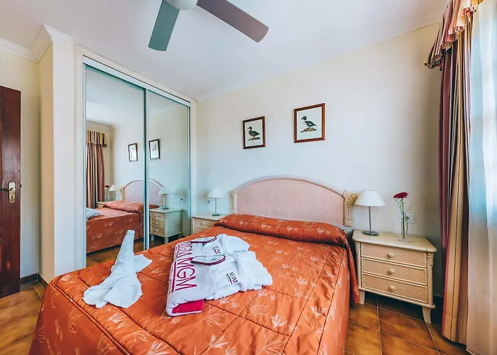 Albatros Golf Del Sur Tenerife מלון דירות 3*