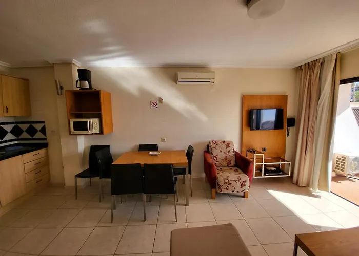 Albatros Golf Del Sur Tenerife 3* סן מיגל דה אבונה