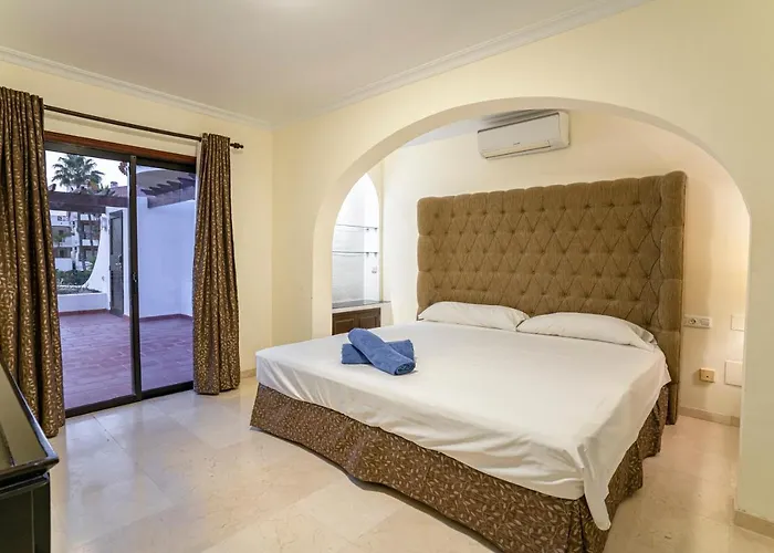 Апарт-отель Albatros Golf Del Sur Tenerife 3*